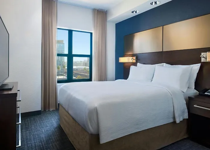 By Marriott Downtown/university Tempe
