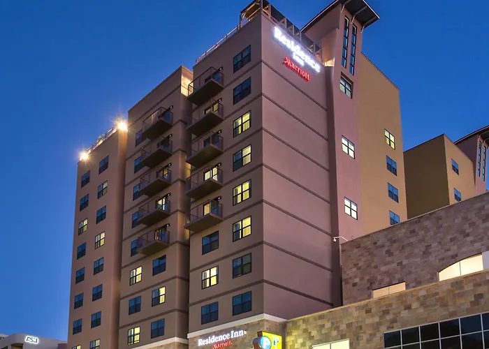 By Marriott Downtown/university 3*