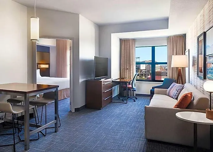 By Marriott Downtown/university